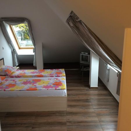 Hotel - Restaurant Chairite Szófia Kültér fotó