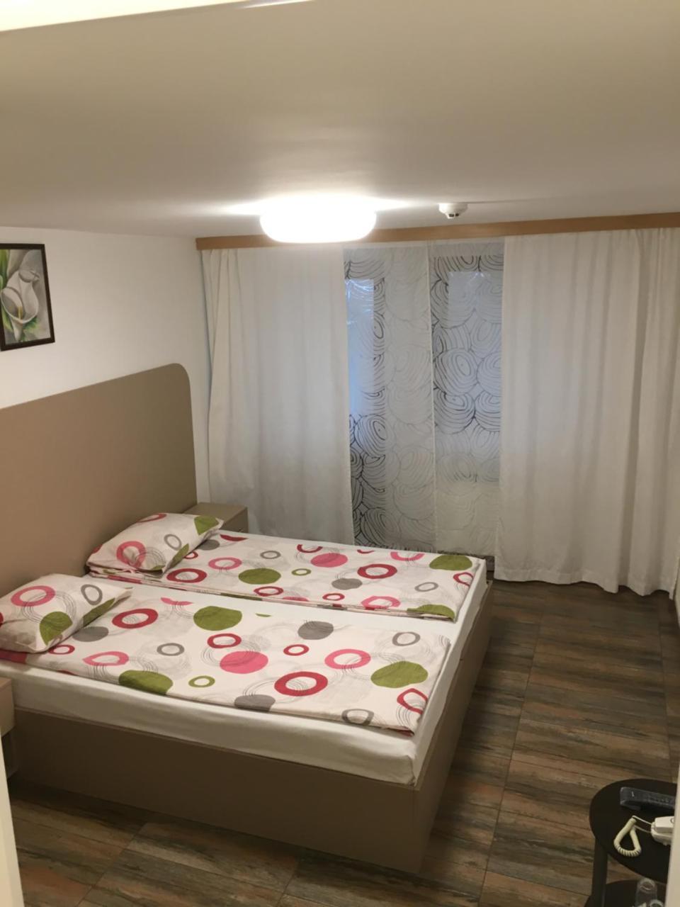Hotel - Restaurant Chairite Szófia Kültér fotó