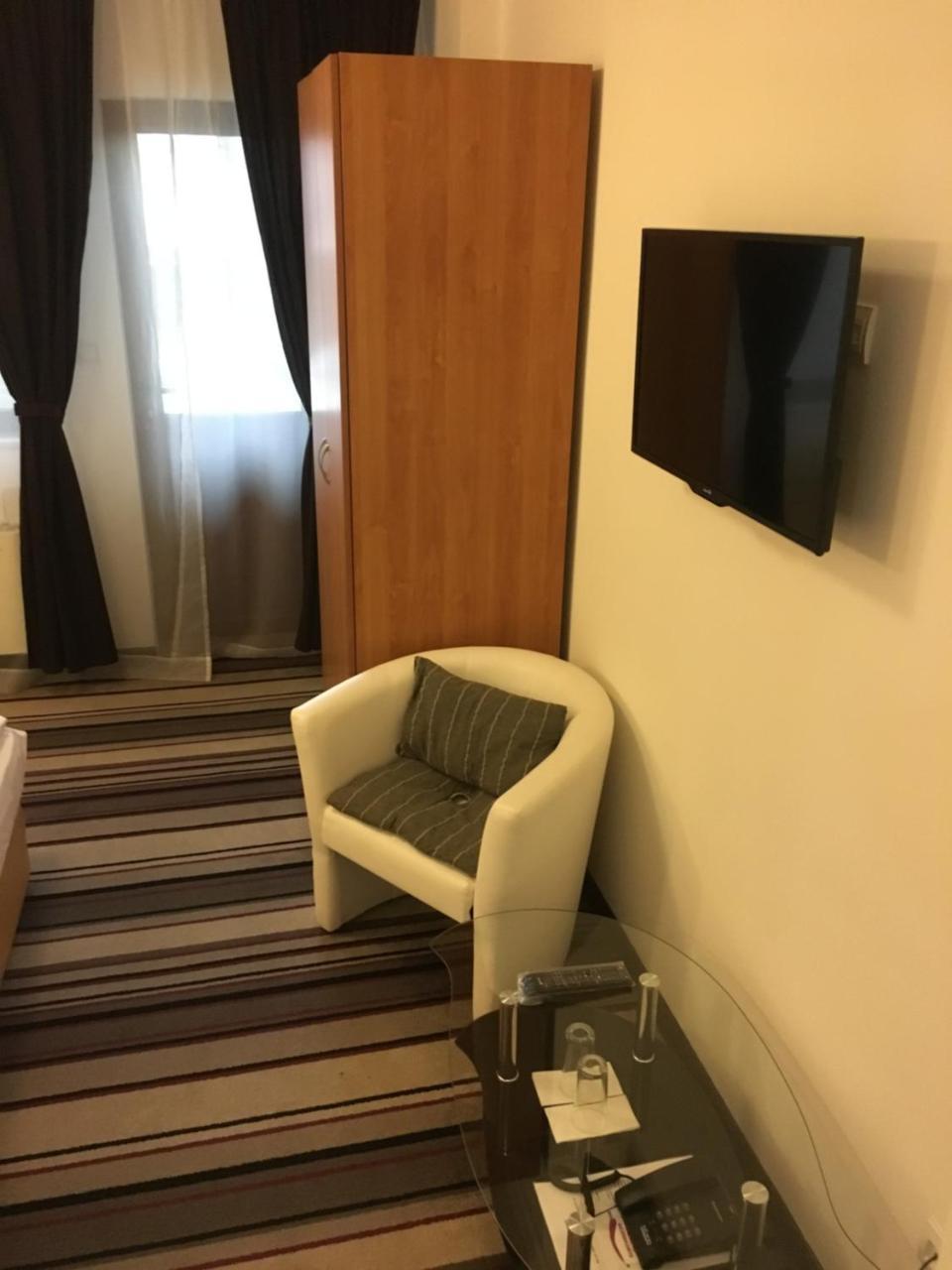 Hotel - Restaurant Chairite Szófia Kültér fotó